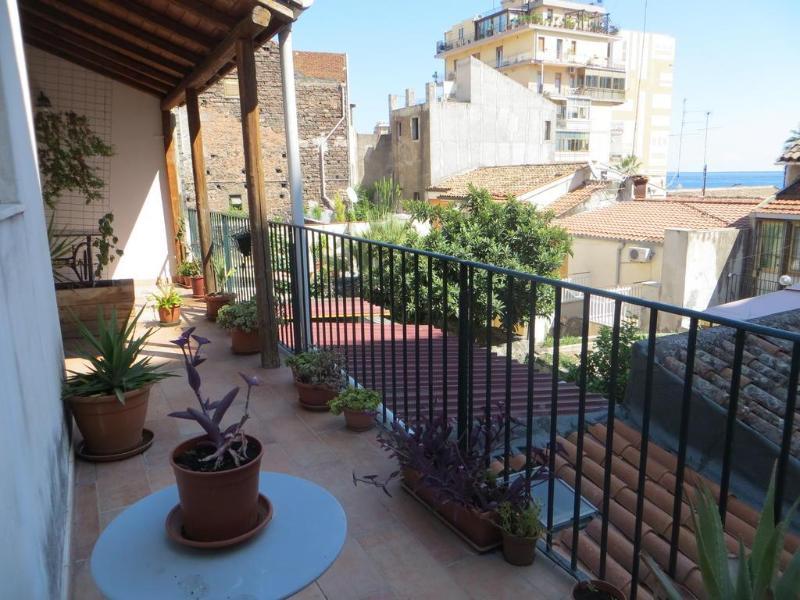Al Mare In Citta Bed & Breakfast Catania Bagian luar foto